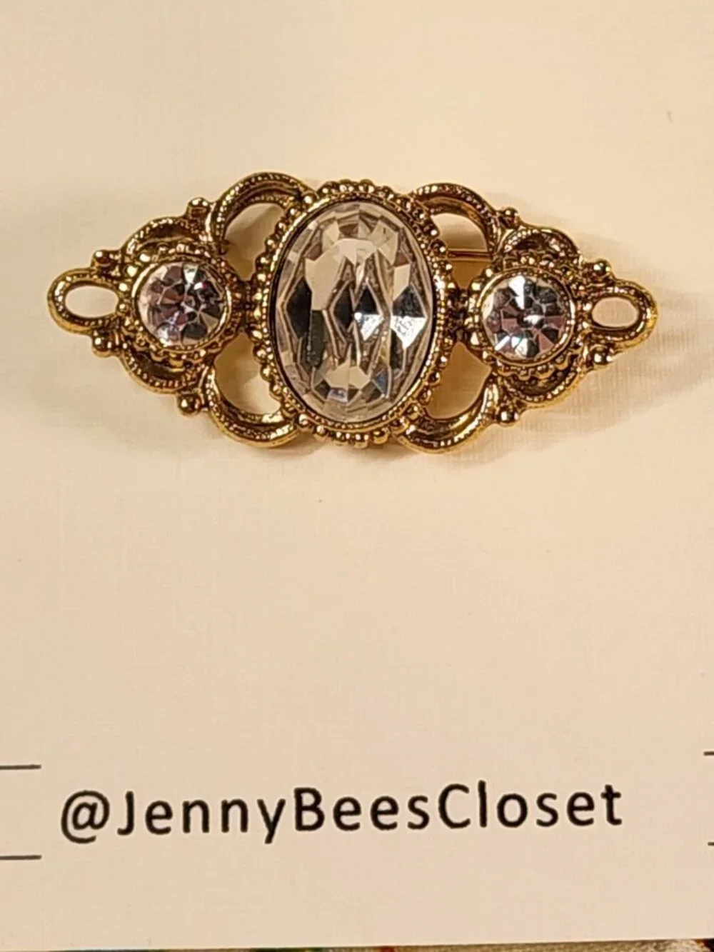 GORGEOUS 1928 Jewelry Company Gold-Tone Victorian Revival Bar Pin Brooch